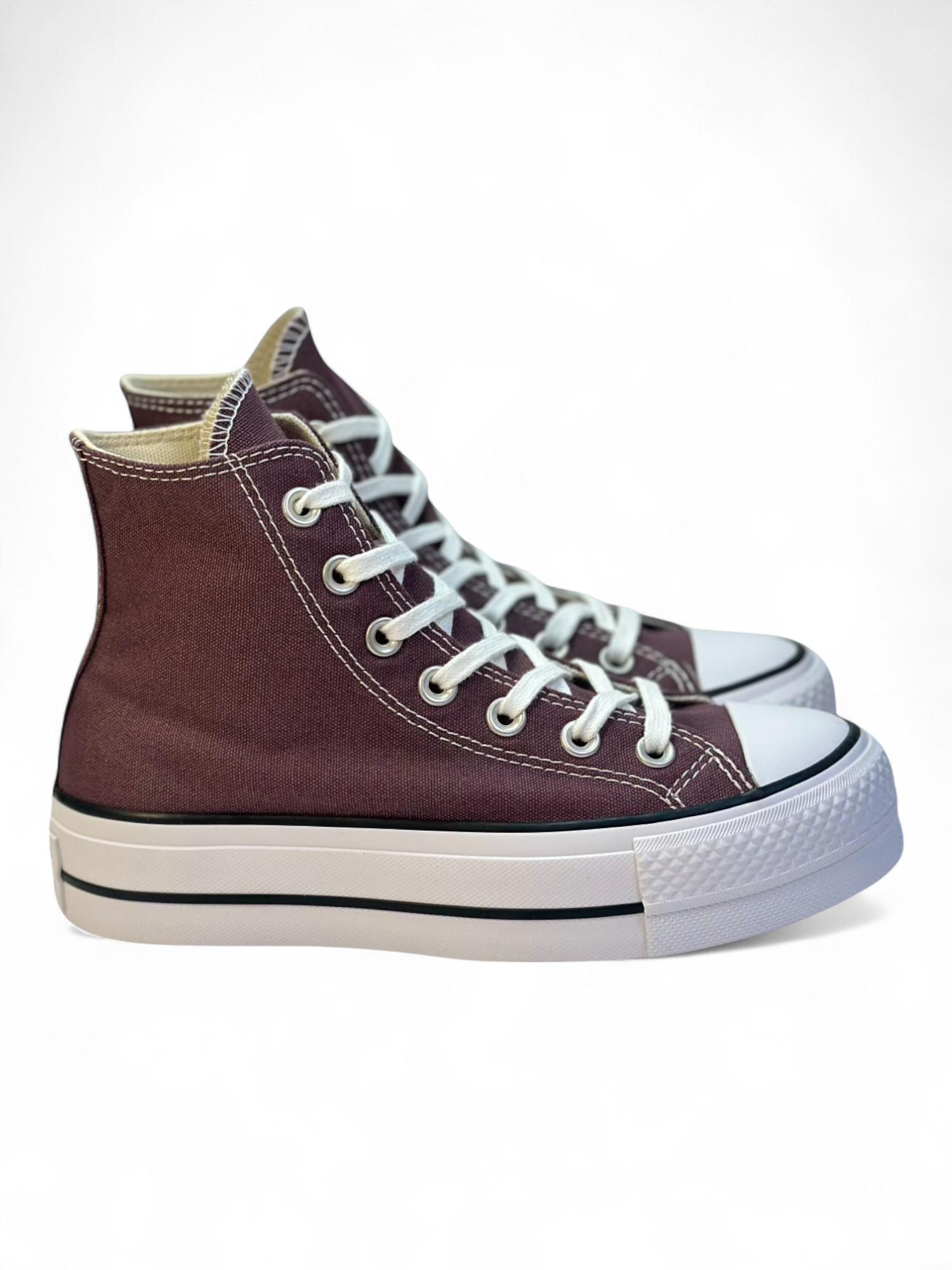 Converse de Plataforma Lift Café Oscuro en Bota de Lona