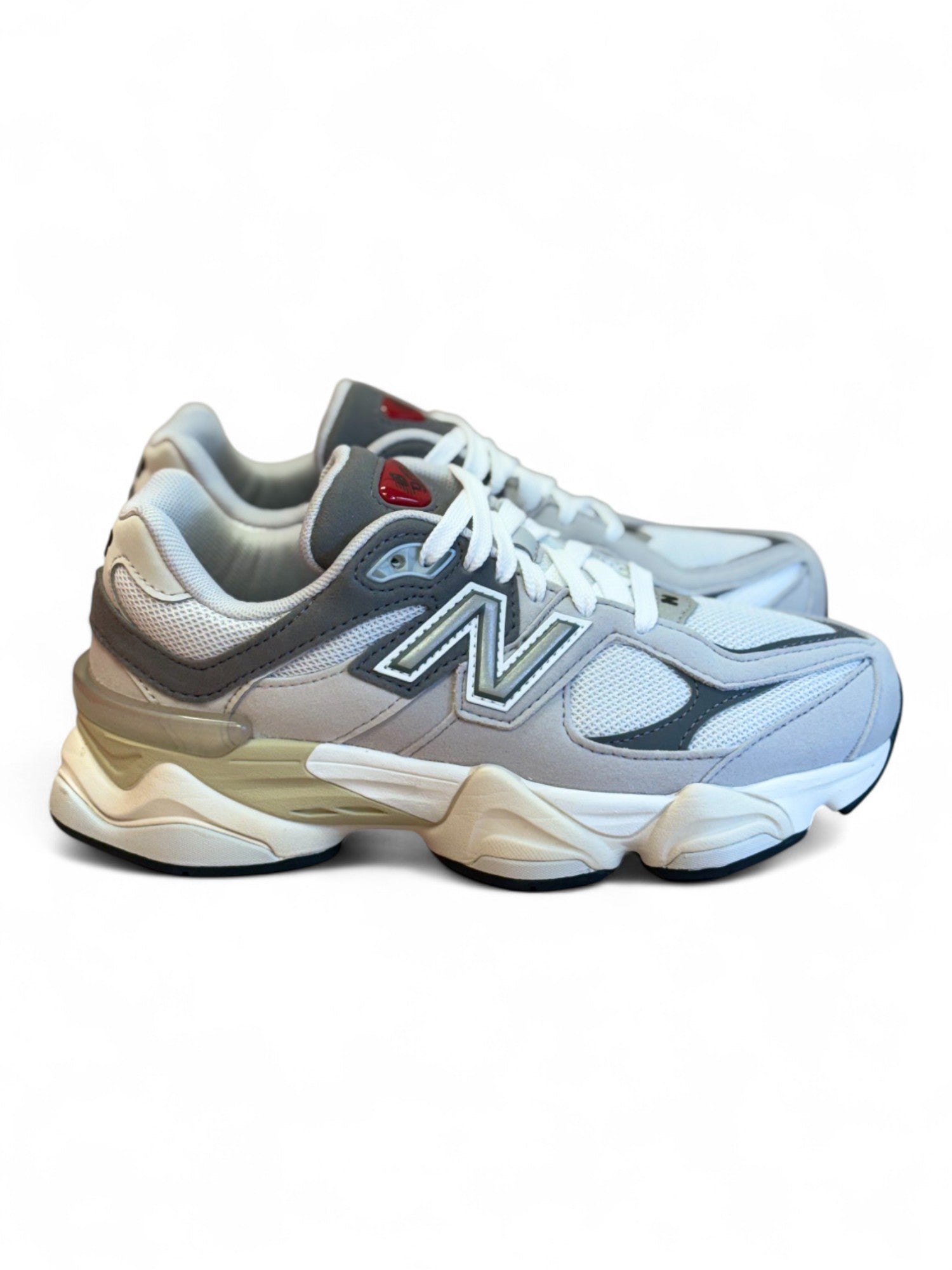 New Balance 9060 Gris Claro