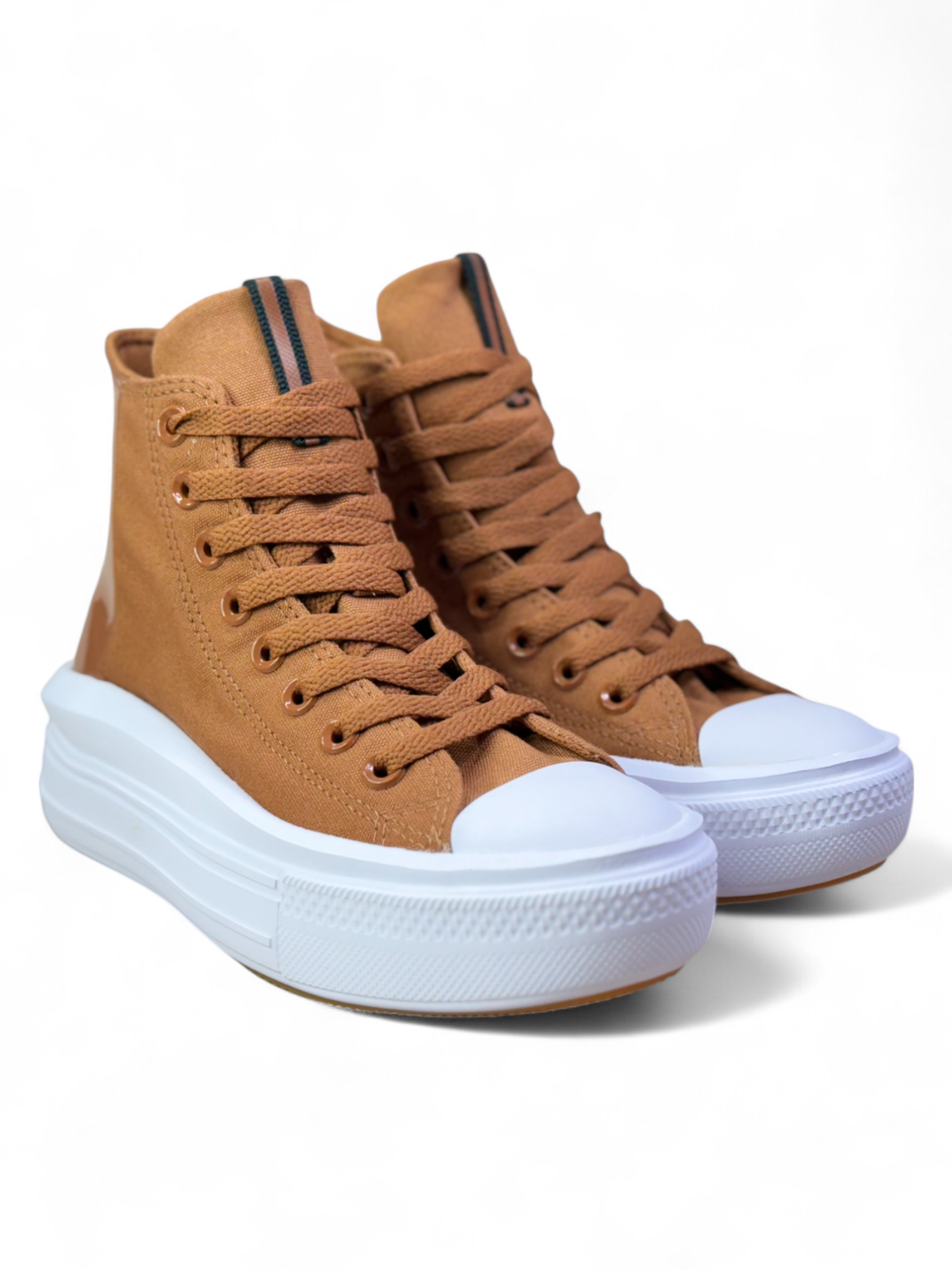 Converse Chuck Taylor All Star Move De Bota Cafe