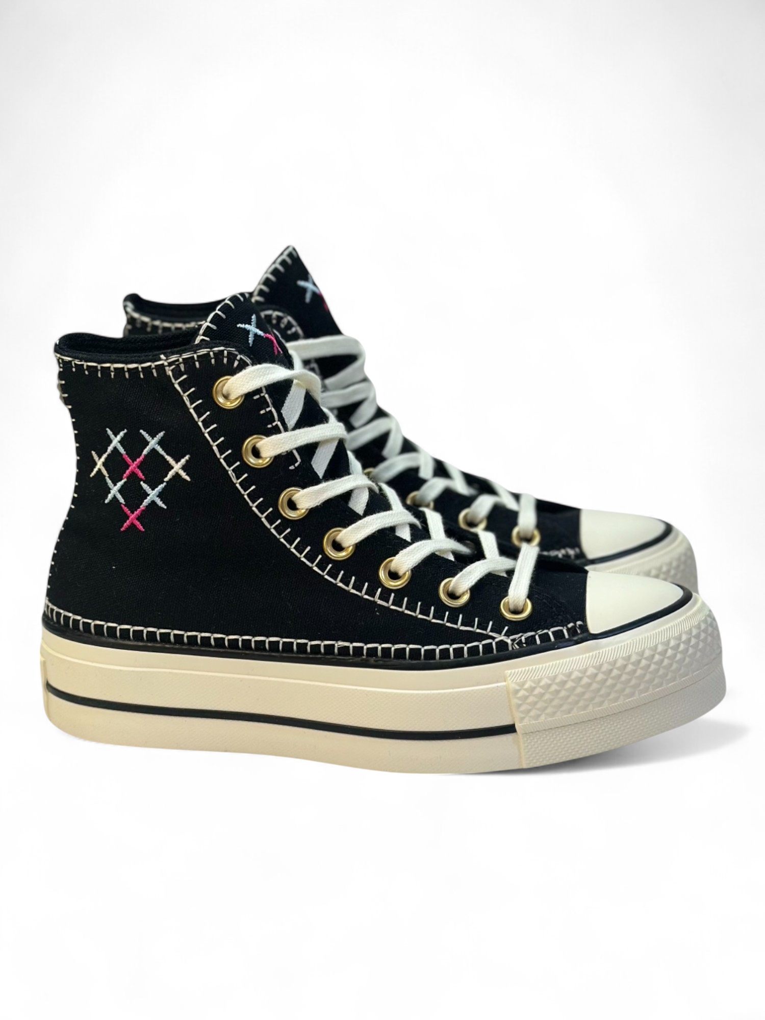 Converse Chuck Taylor All Star Plataforma De Bota Bordado Negro