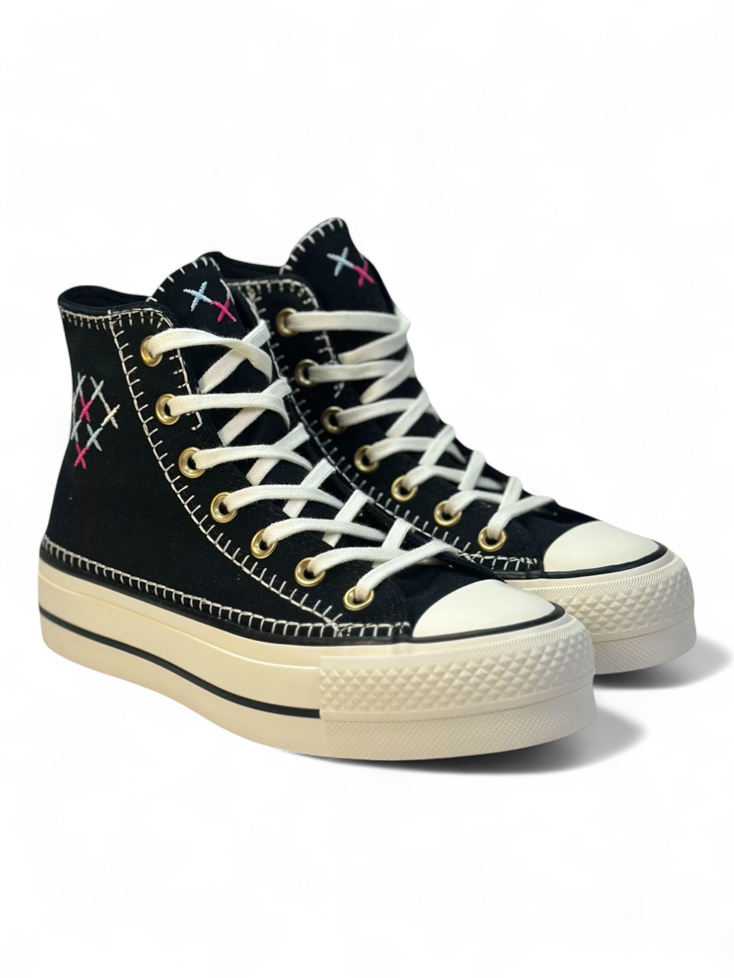 Converse Chuck Taylor All Star Plataforma De Bota Bordado Negro