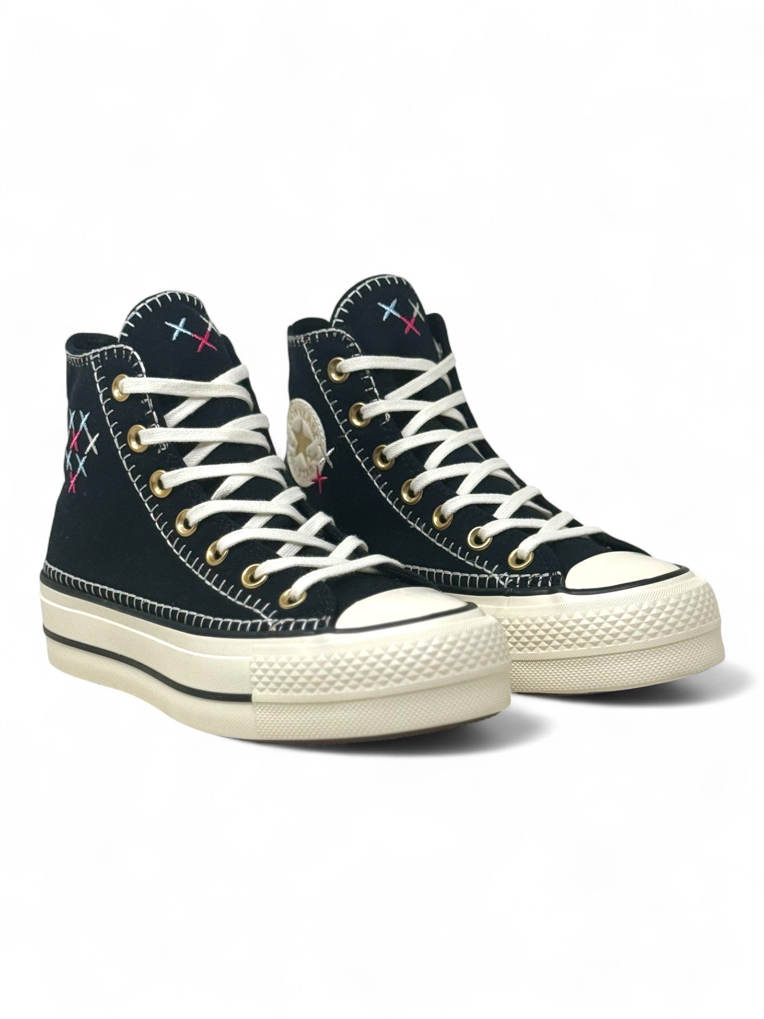 Converse Chuck Taylor All Star Plataforma De Bota Bordado Negro