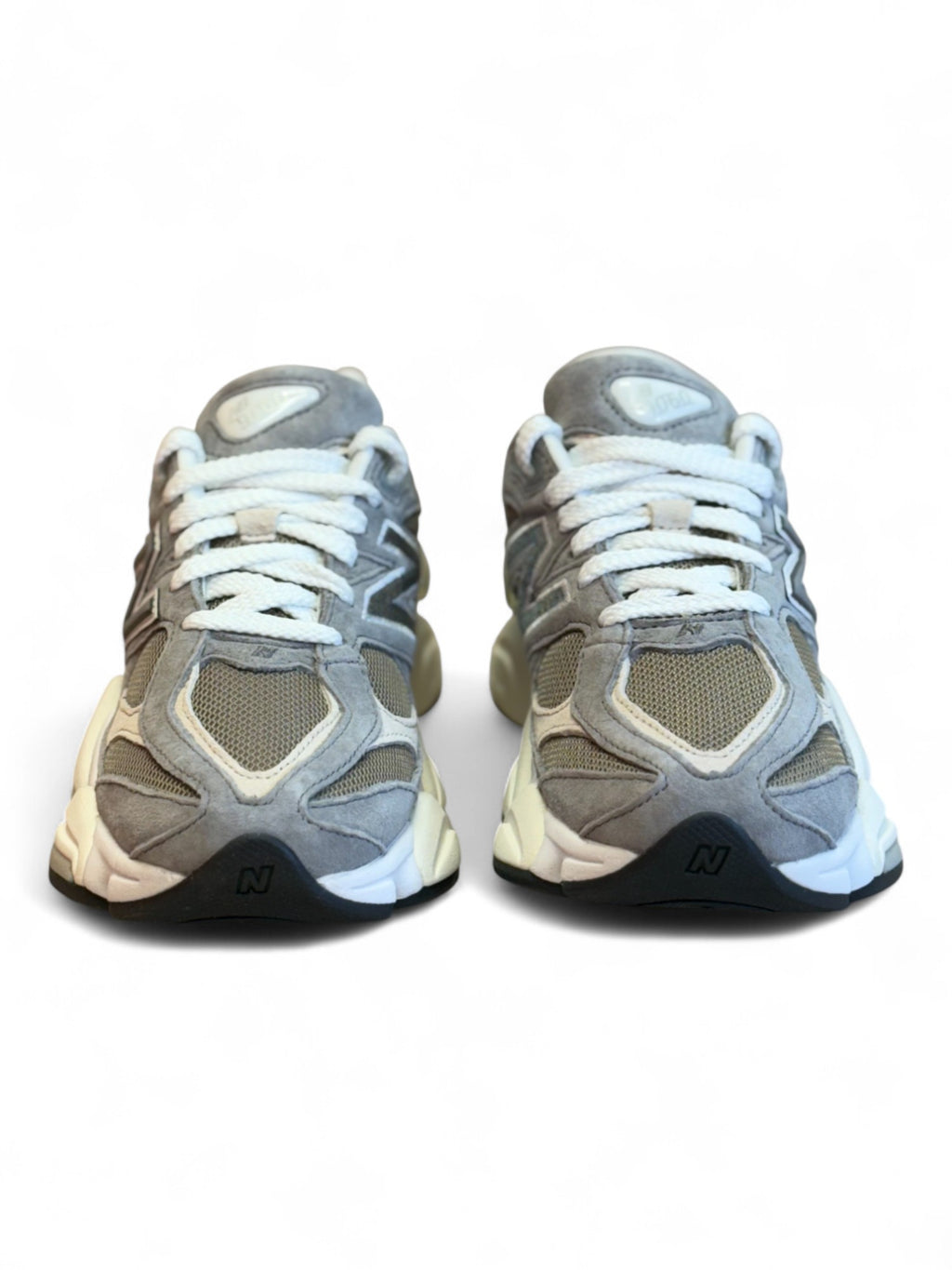 New Balance 9060 Gris